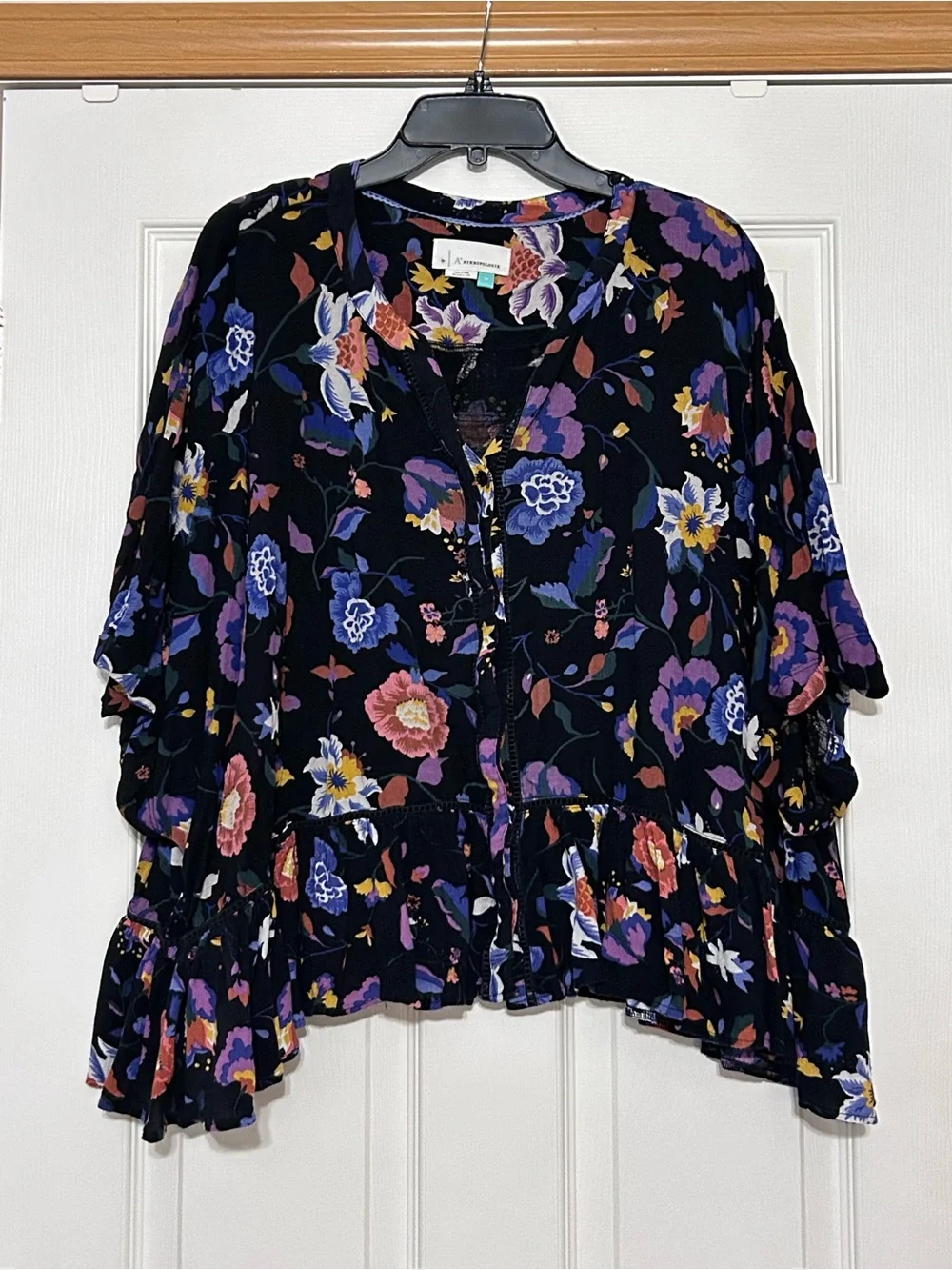 Women's Black Floral Ruffle Hem Blouse